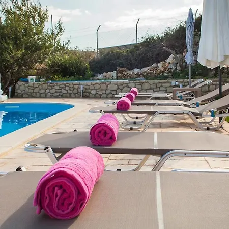 Chreal 210 Sqm Villa