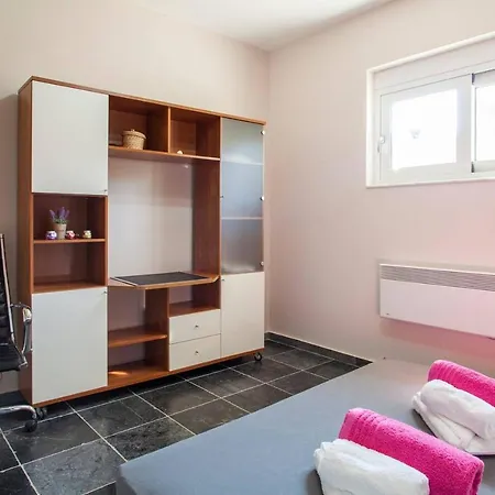 Chreal 210 Sqm Villa *